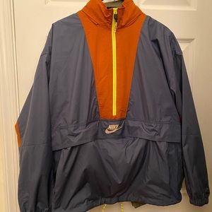 WOMEN'S NIKE SPORTSWEAR ICON CLASH WIND JACKET